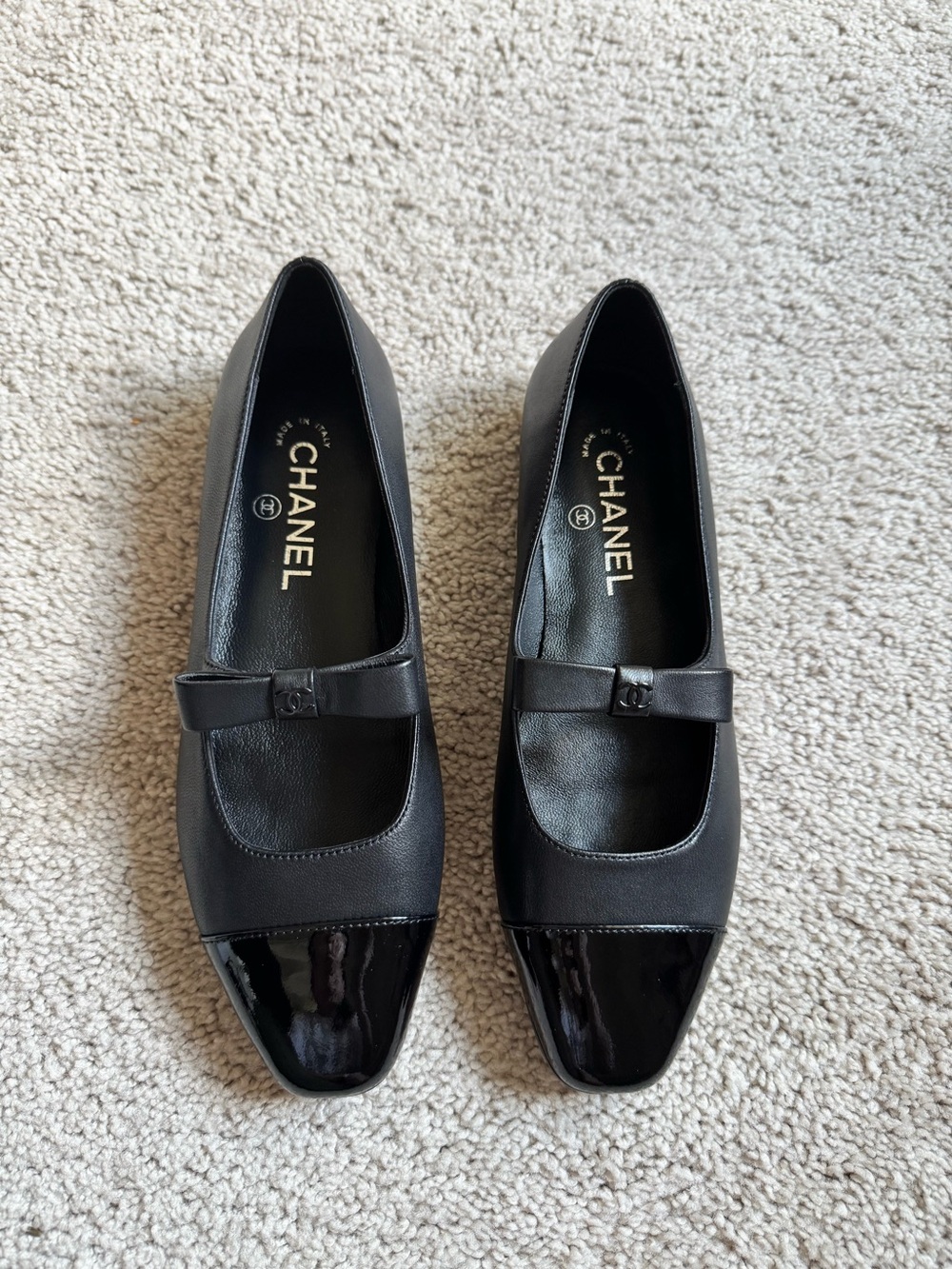CHANEL Black Leather & Patent Toe Ballet Flats